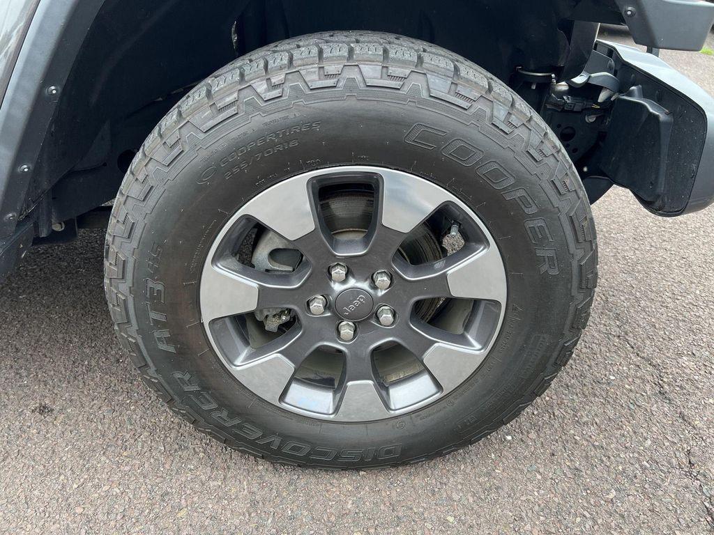 used 2018 Jeep Wrangler Unlimited car, priced at $18,995