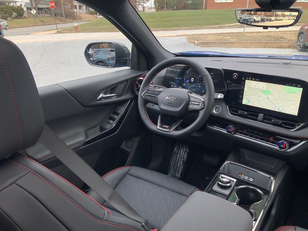 new 2025 Chevrolet Equinox car, priced at $36,995