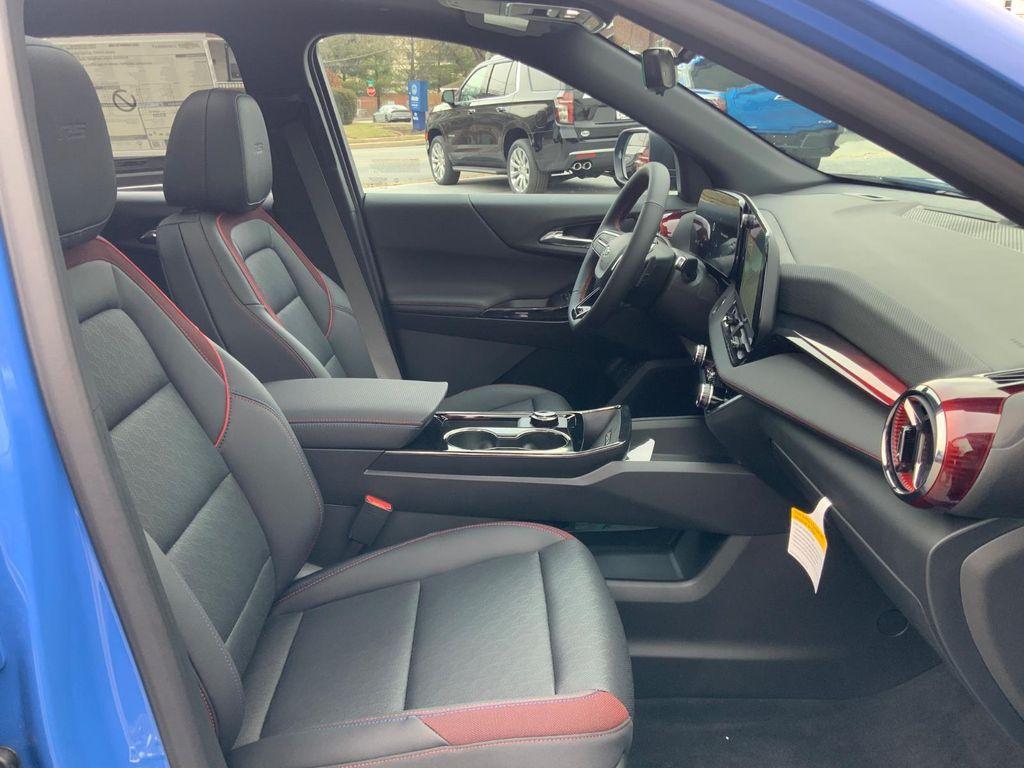 new 2025 Chevrolet Equinox car, priced at $36,995