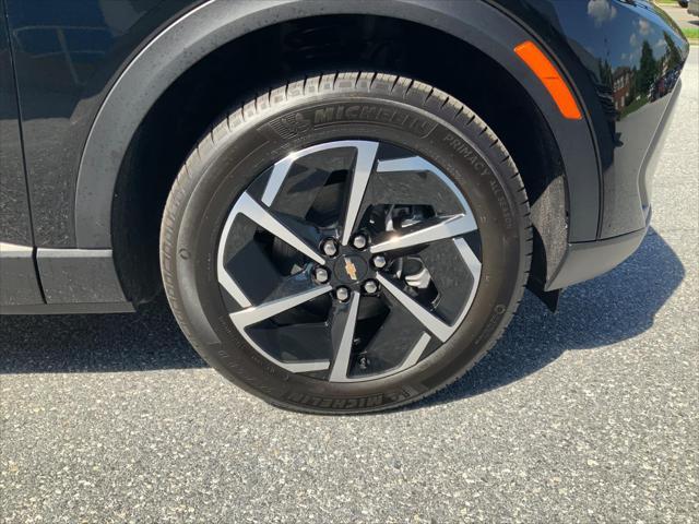new 2025 Chevrolet Equinox EV car, priced at $37,340
