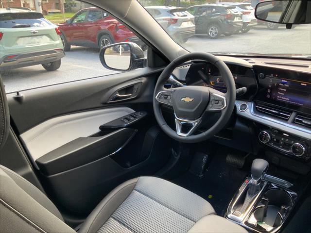 new 2025 Chevrolet Trax car, priced at $26,380