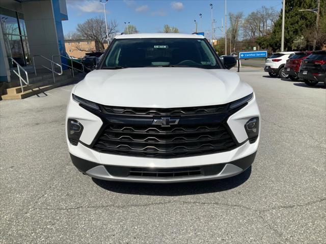new 2025 Chevrolet Blazer car, priced at $38,280