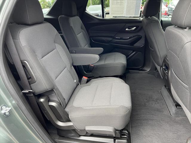 used 2022 Chevrolet Traverse car, priced at $34,295