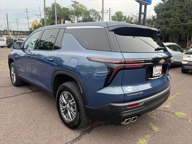 used 2024 Chevrolet Traverse car, priced at $37,395