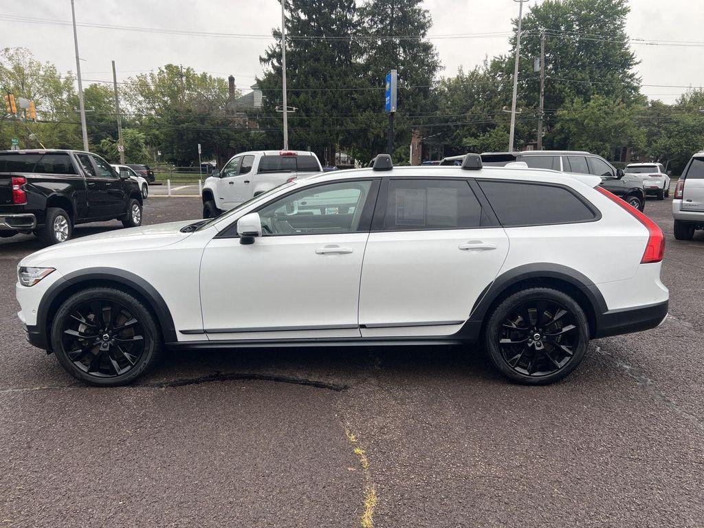used 2020 Volvo V90 Cross Country car, priced at $29,995