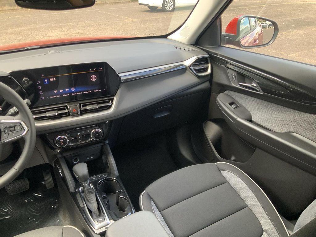 new 2026 Chevrolet TrailBlazer car, priced at $30,411