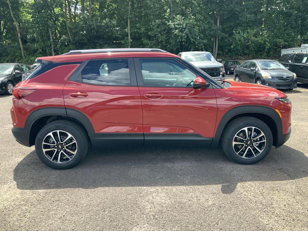 new 2026 Chevrolet TrailBlazer car, priced at $30,411