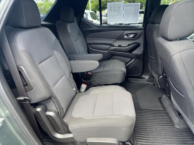 used 2022 Chevrolet Traverse car, priced at $31,995