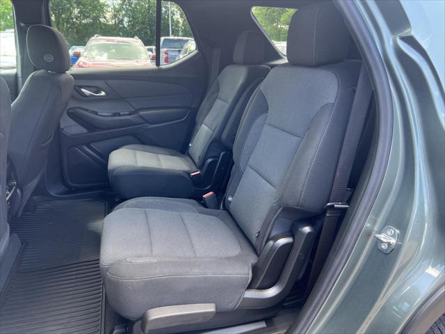 used 2022 Chevrolet Traverse car, priced at $31,995