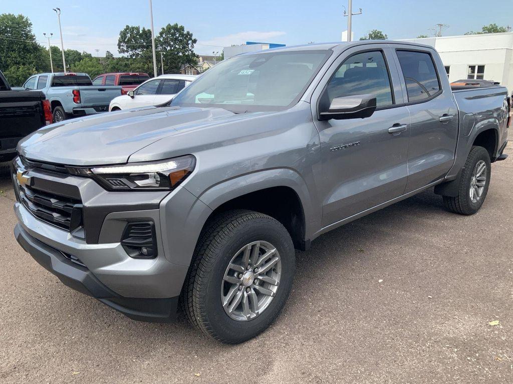 new 2025 Chevrolet Colorado car, priced at $42,177