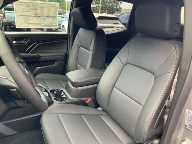 new 2025 Chevrolet Colorado car, priced at $42,577