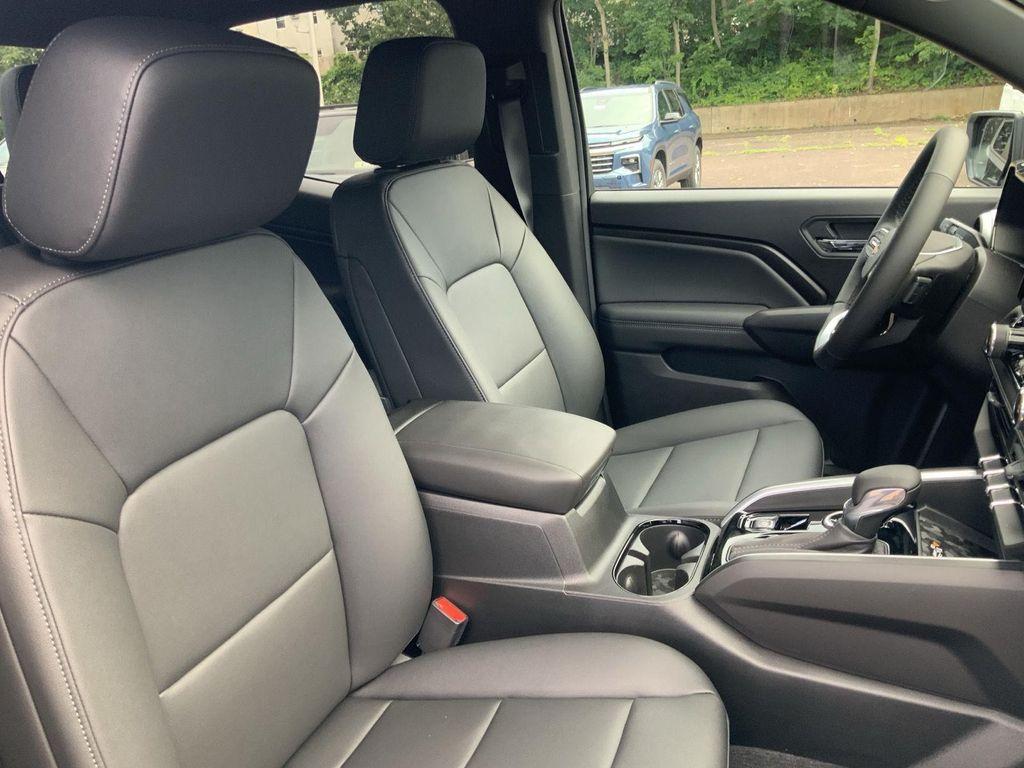 new 2025 Chevrolet Colorado car, priced at $42,177