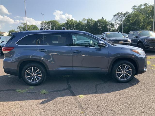 used 2018 Toyota Highlander car, priced at $26,745