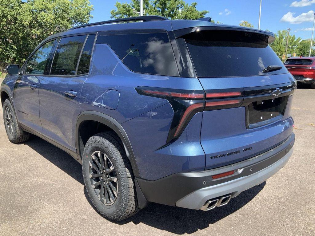 new 2026 Chevrolet Traverse car, priced at $52,090
