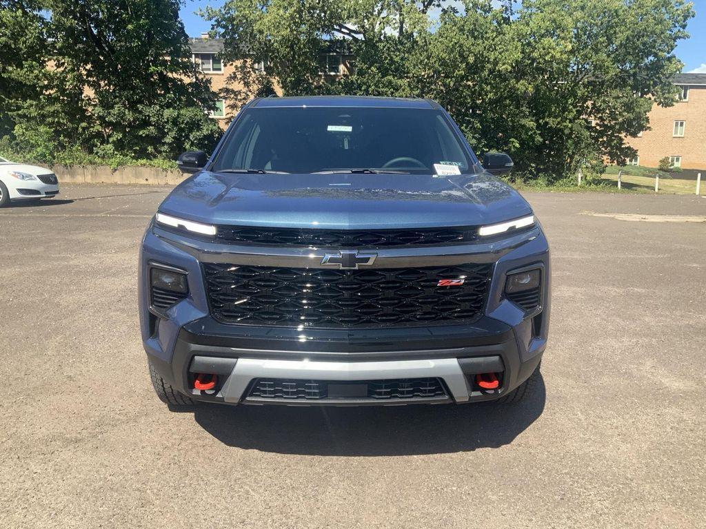 new 2026 Chevrolet Traverse car, priced at $52,090