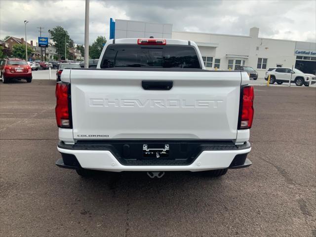new 2025 Chevrolet Colorado car, priced at $43,021