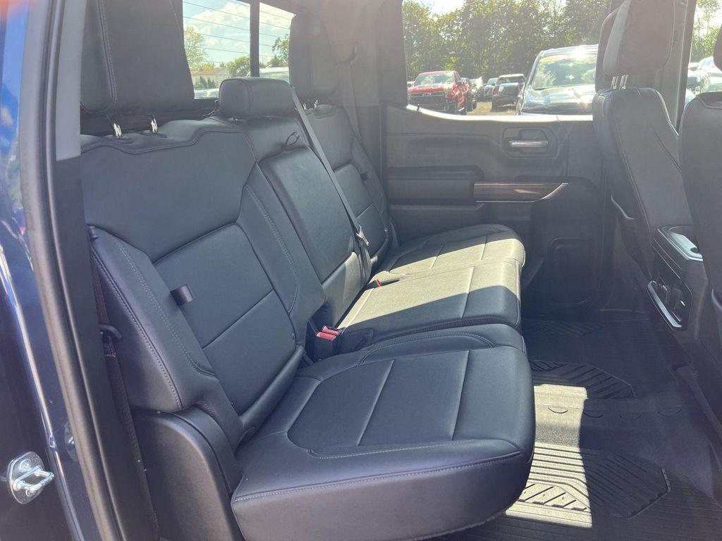 used 2022 Chevrolet Silverado 1500 car, priced at $43,995