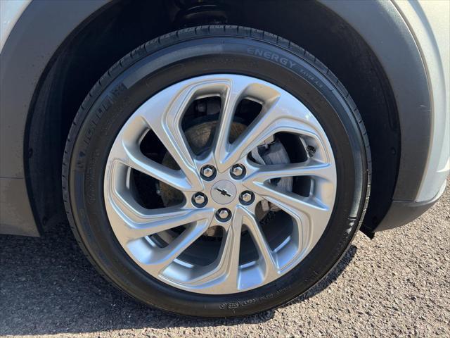 used 2023 Chevrolet Bolt EUV car, priced at $22,895