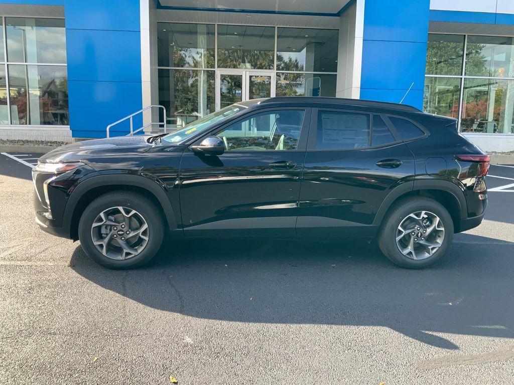 new 2026 Chevrolet Trax car, priced at $25,541