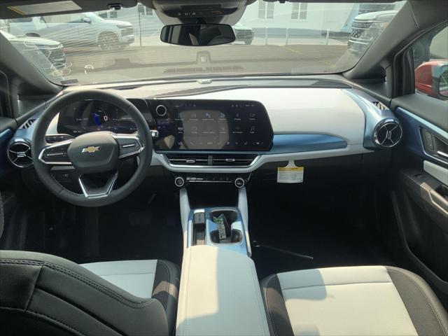 new 2025 Chevrolet Equinox EV car, priced at $43,385