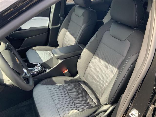new 2025 Chevrolet Trax car, priced at $26,380