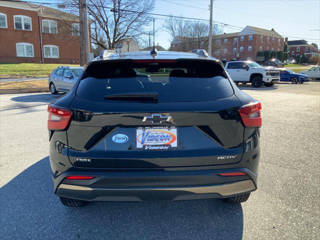 new 2025 Chevrolet Trax car, priced at $26,190