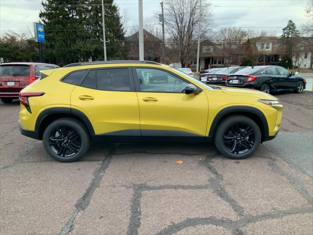 new 2025 Chevrolet Trax car, priced at $25,876