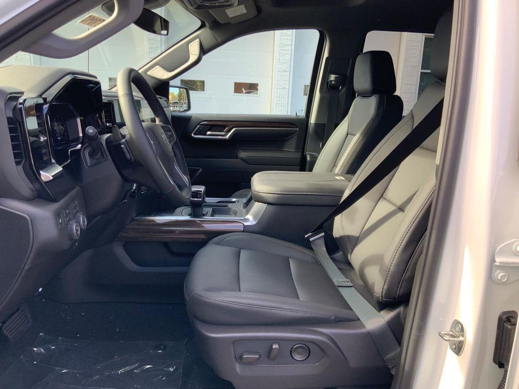 new 2026 Chevrolet Silverado 1500 car, priced at $60,695