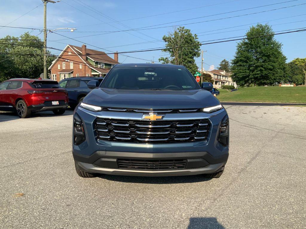 new 2026 Chevrolet Equinox car, priced at $32,270