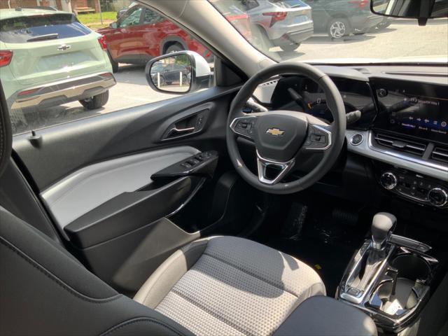 new 2025 Chevrolet Trax car, priced at $25,485