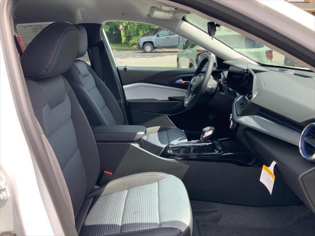 new 2025 Chevrolet Trax car, priced at $25,485