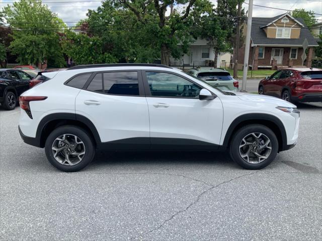 new 2025 Chevrolet Trax car, priced at $25,485