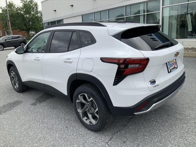 new 2025 Chevrolet Trax car, priced at $25,485