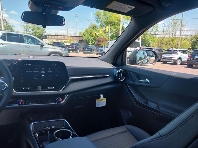 new 2025 Chevrolet Equinox car, priced at $33,645