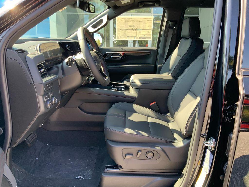 new 2026 Chevrolet Suburban car, priced at $80,515
