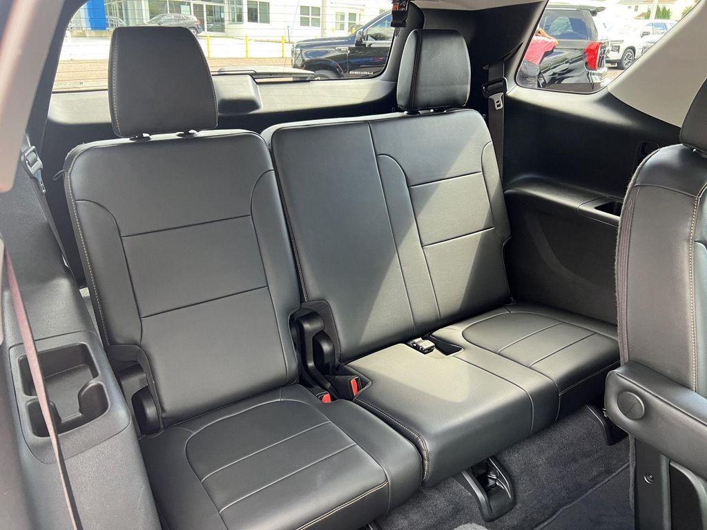 used 2020 Chevrolet Traverse car, priced at $29,795
