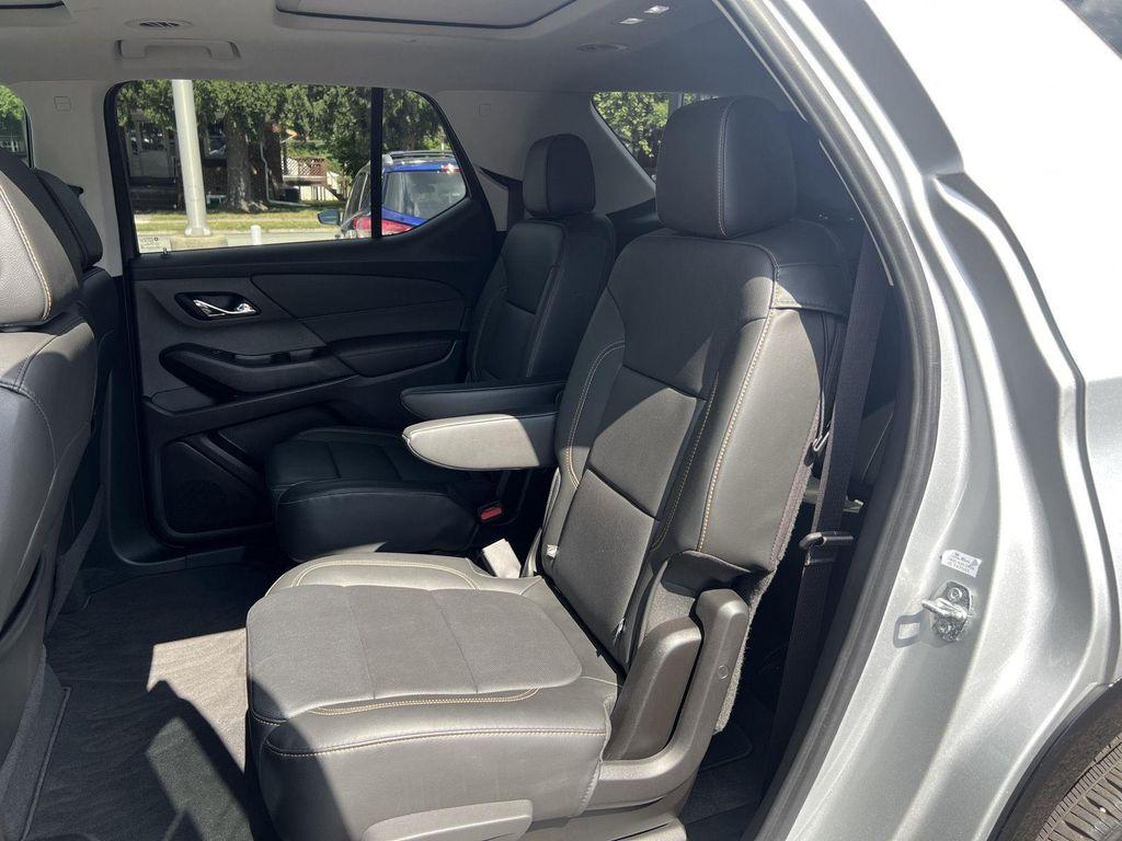 used 2020 Chevrolet Traverse car, priced at $29,795