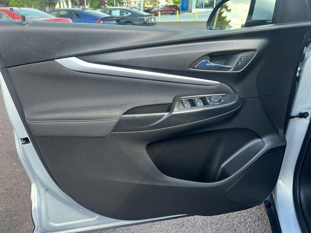 used 2023 Chevrolet Bolt EUV car, priced at $18,195