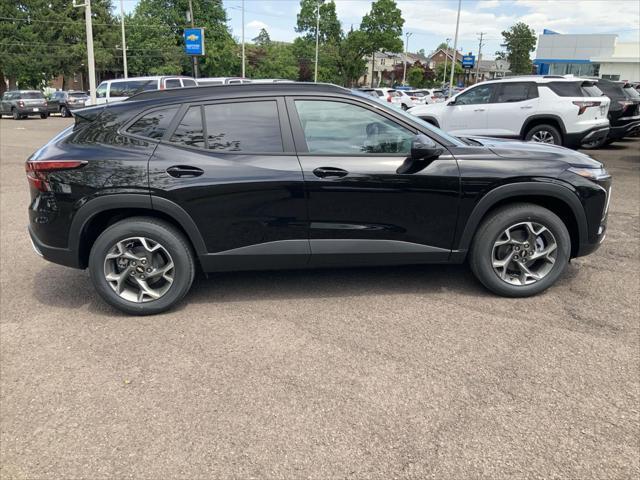 new 2025 Chevrolet Trax car, priced at $26,380