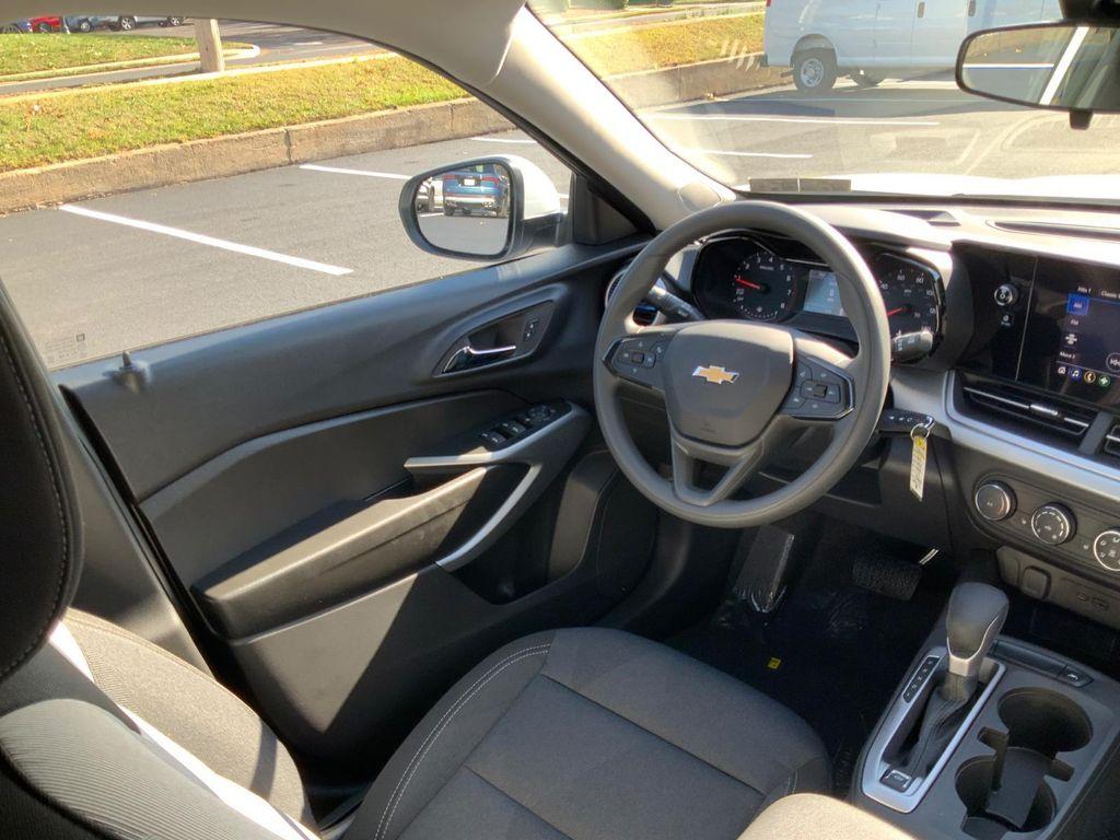 new 2026 Chevrolet Trax car, priced at $23,688