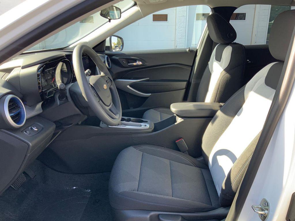 new 2026 Chevrolet Trax car, priced at $23,688