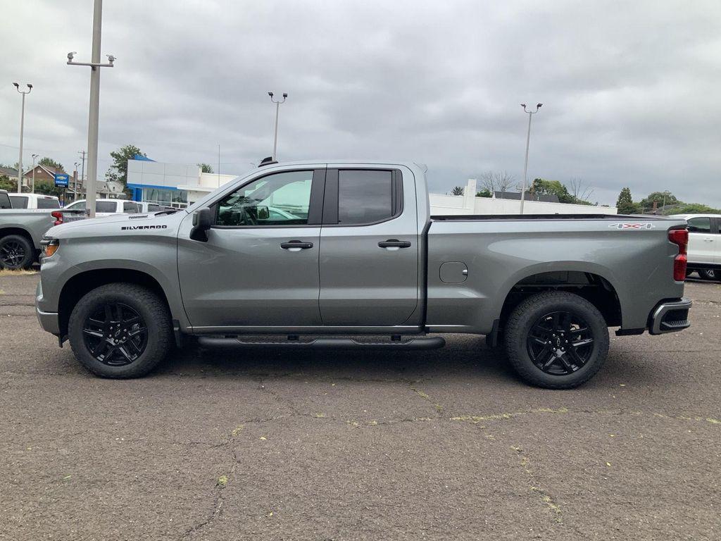 new 2025 Chevrolet Silverado 1500 car, priced at $41,583