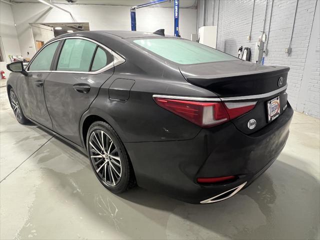 used 2022 Lexus ES 350 car, priced at $35,850