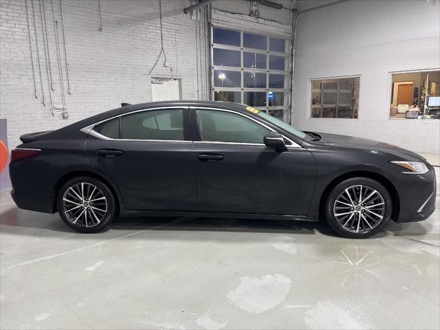 used 2022 Lexus ES 350 car, priced at $35,850