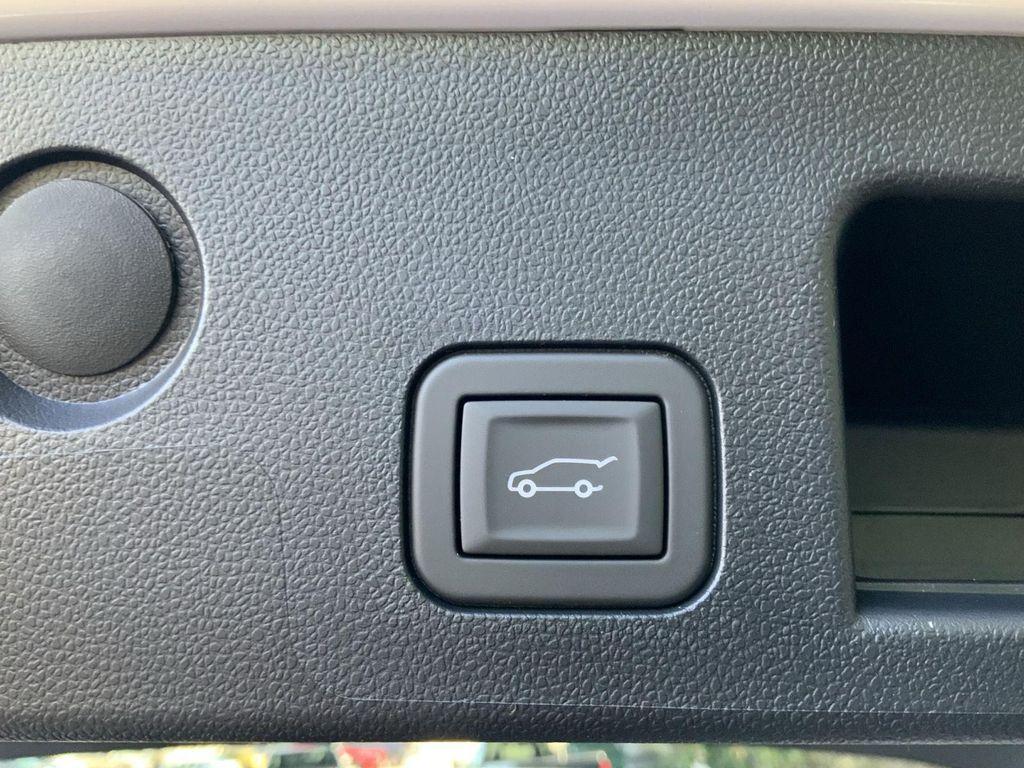 new 2026 Chevrolet Equinox car, priced at $32,768