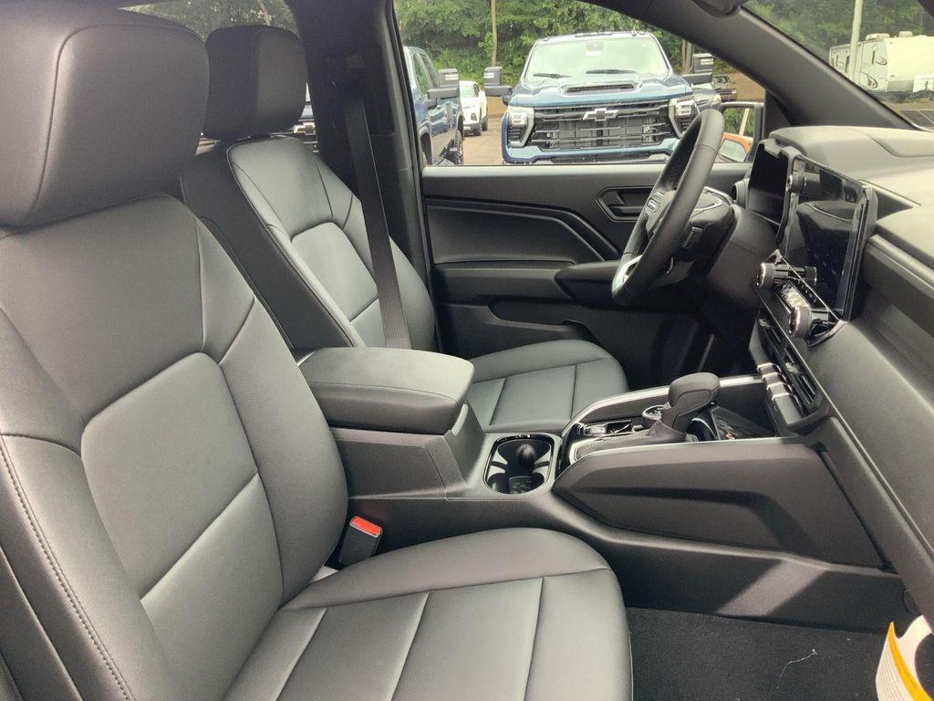 new 2026 Chevrolet Colorado car, priced at $45,615