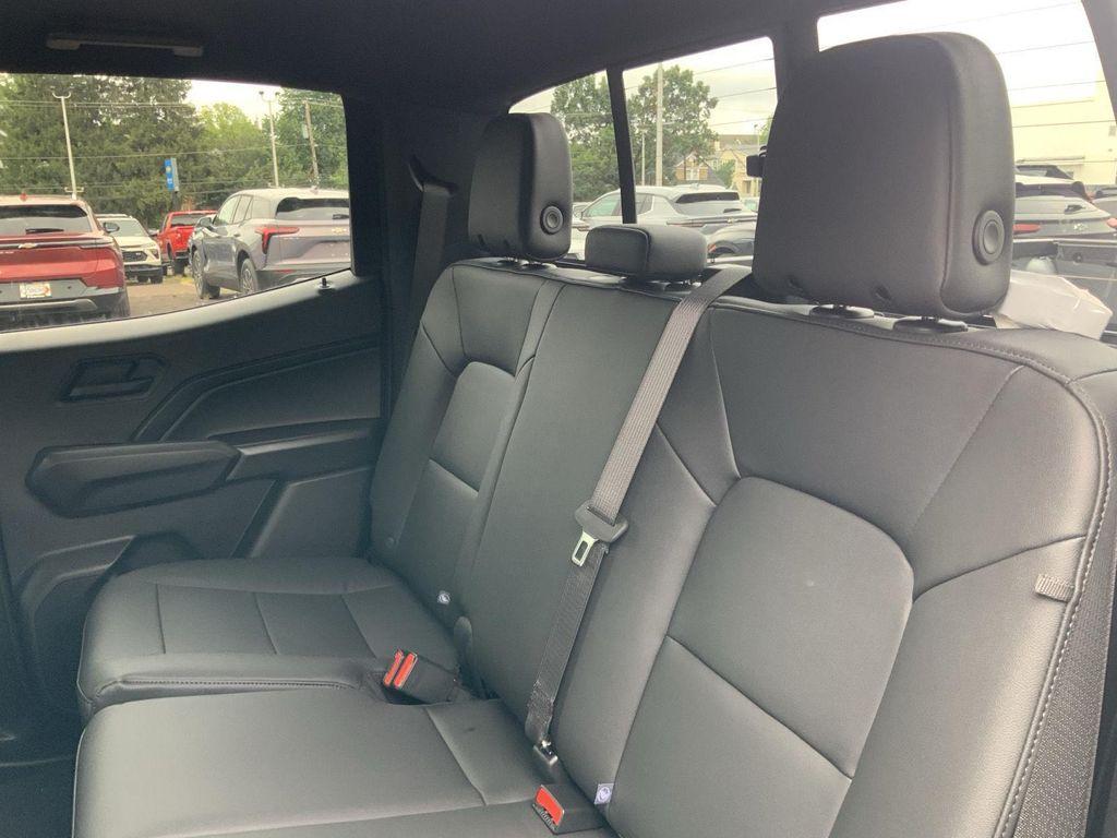 new 2026 Chevrolet Colorado car, priced at $45,615