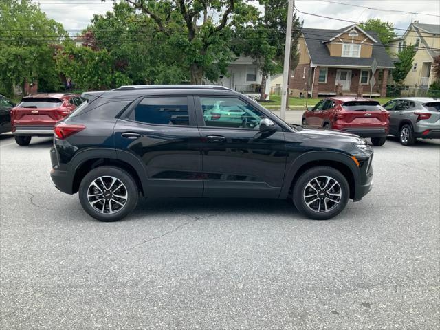 new 2025 Chevrolet TrailBlazer car, priced at $29,730