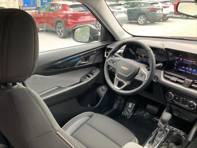 new 2025 Chevrolet TrailBlazer car, priced at $29,730