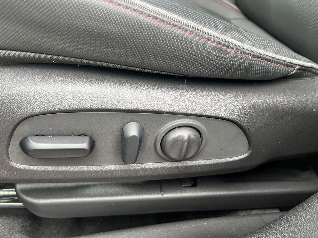 used 2023 Chevrolet TrailBlazer car, priced at $23,395